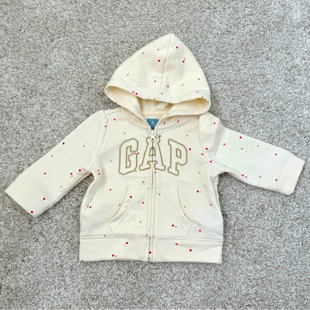 New Baby Gap girls hoodie sweatshirt Size 6-12 Months